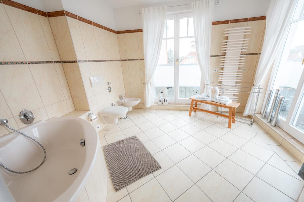 Villa Duene Mit Grosser Sonnenterrasse, Kamin, Wlan Und Tiefgarage Fuer 2-4 Personen Ostseebad Kühlungsborn Exteriör bild