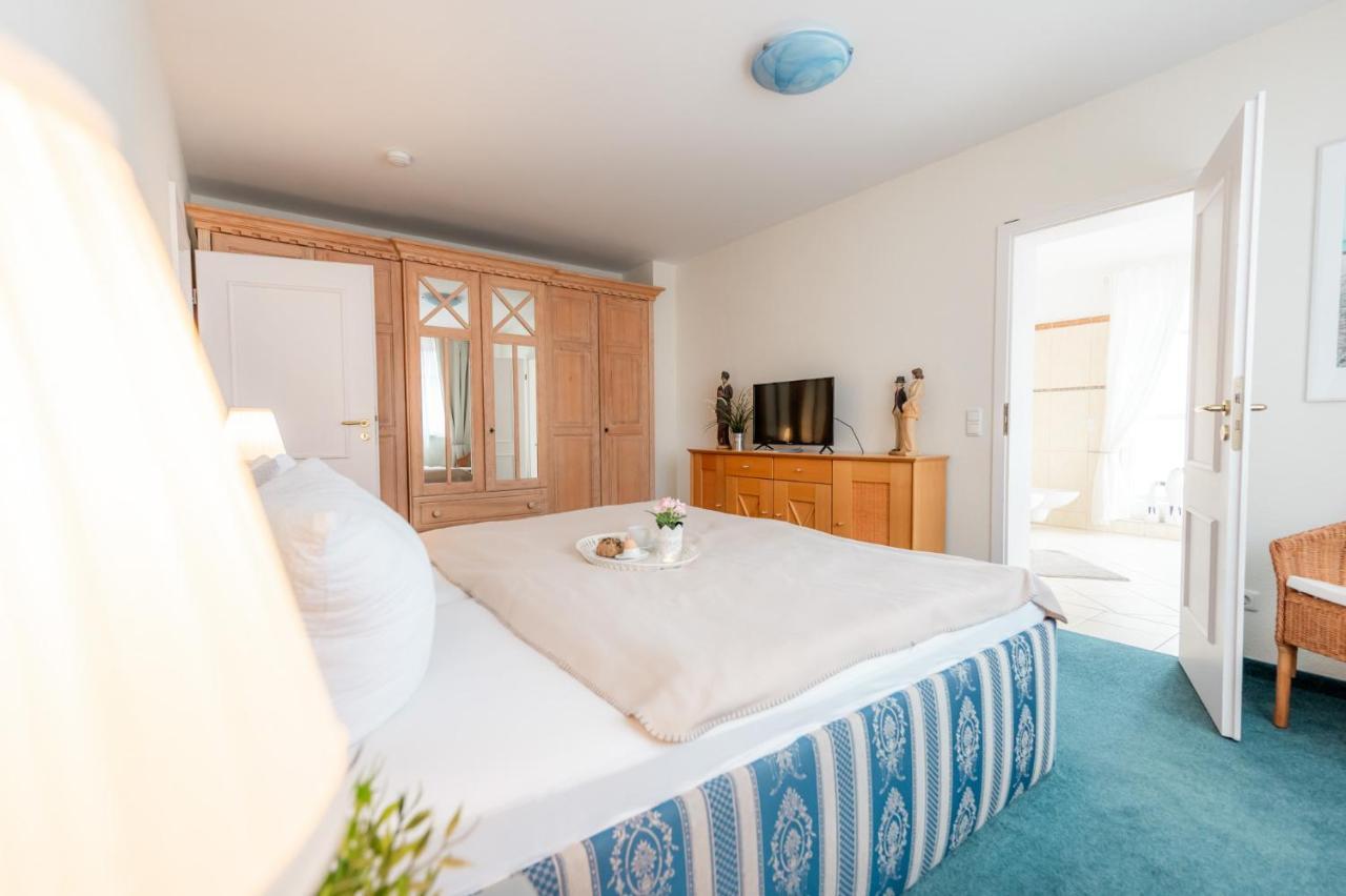 Villa Duene Mit Grosser Sonnenterrasse, Kamin, Wlan Und Tiefgarage Fuer 2-4 Personen Ostseebad Kühlungsborn Exteriör bild
