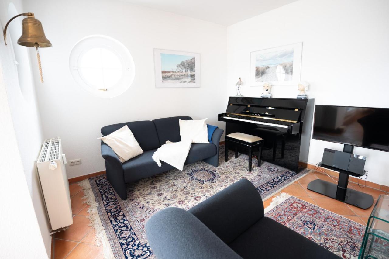Villa Duene Mit Grosser Sonnenterrasse, Kamin, Wlan Und Tiefgarage Fuer 2-4 Personen Ostseebad Kühlungsborn Exteriör bild